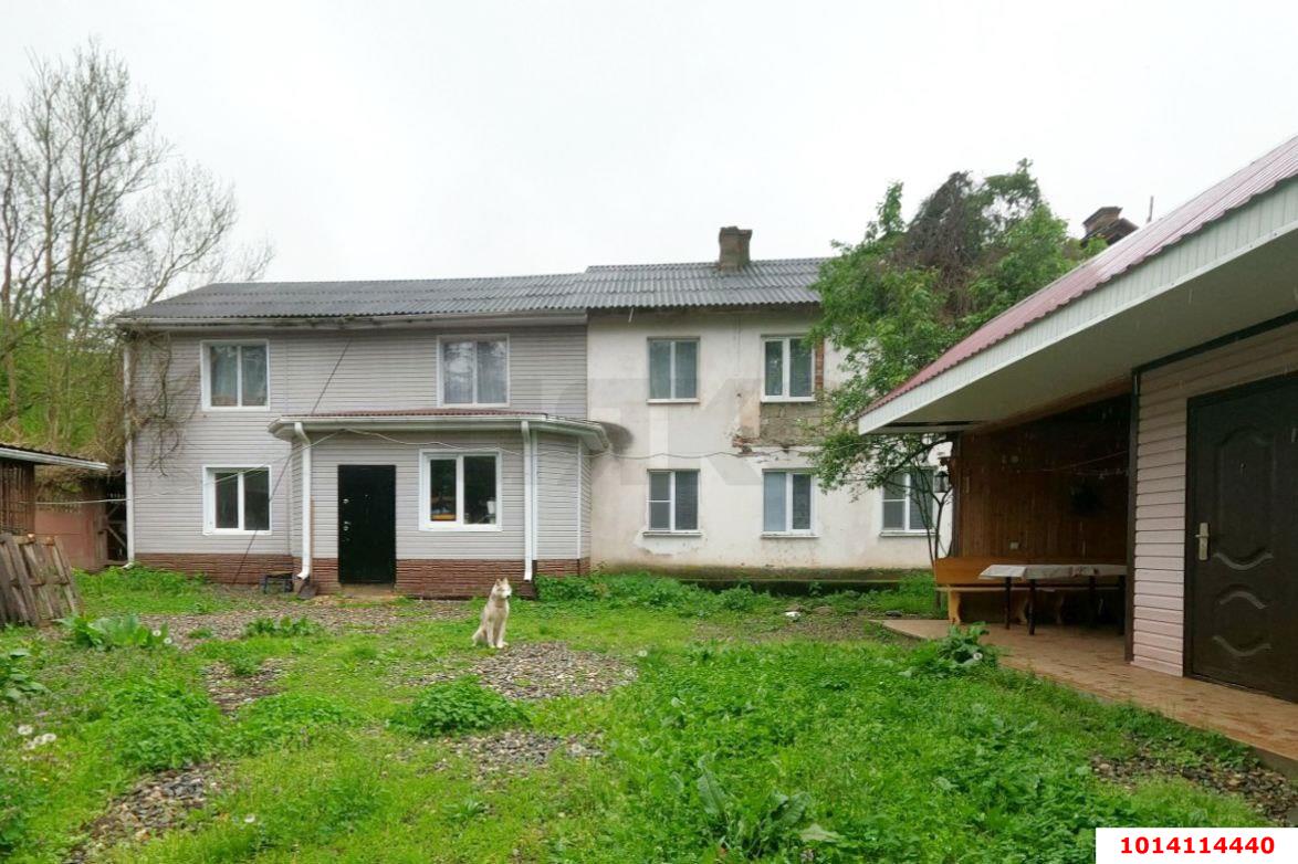 Фото №1: Дом 200 м² + 5 сот. - Каменномостский, ул. Карла Маркса, 56