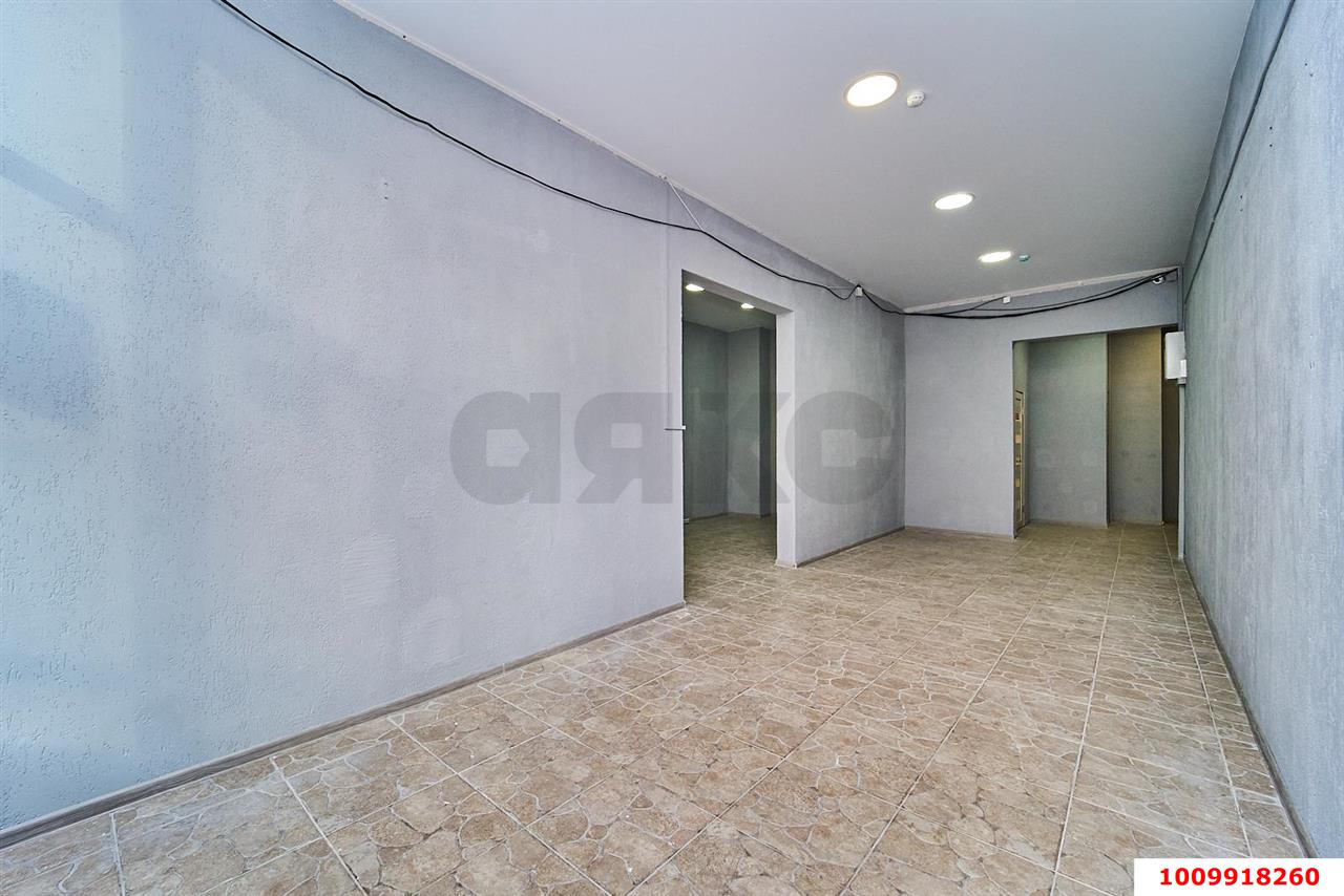Фото №7: Торговое помещение 58 м² - Краснодар, жилой комплекс Дружный, ул. Адмирала Серебрякова, 3/1