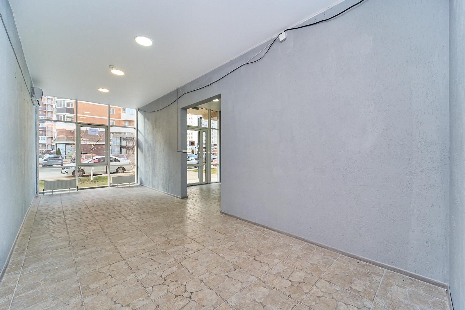 Фото №1: Коммерция 57 м² - Краснодар, Прикубанский внутригородской округ, Россинского, мкр. жилой комплекс Дружный, ул. Адмирала Серебрякова, 3/1