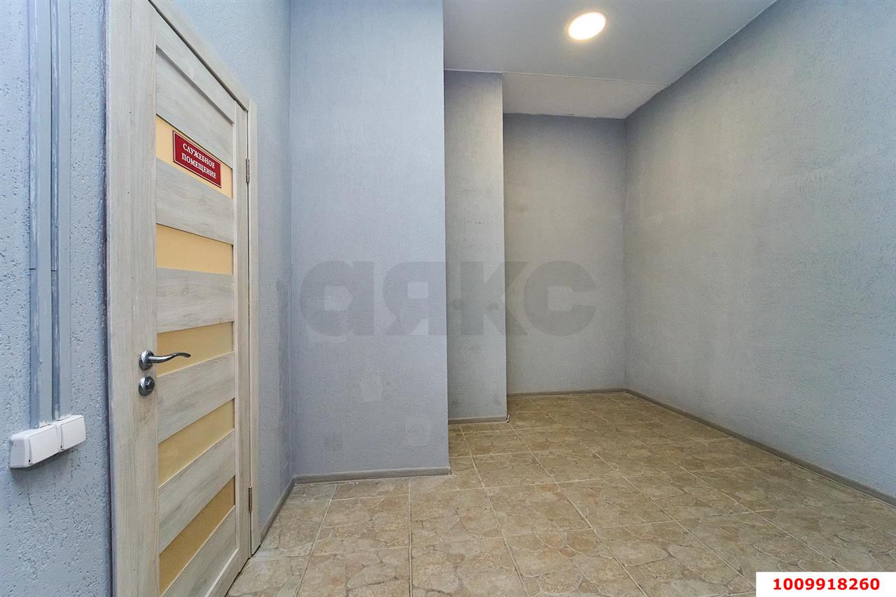 Фото №8: Торговое помещение 58 м² - Краснодар, жилой комплекс Дружный, ул. Адмирала Серебрякова, 3/1