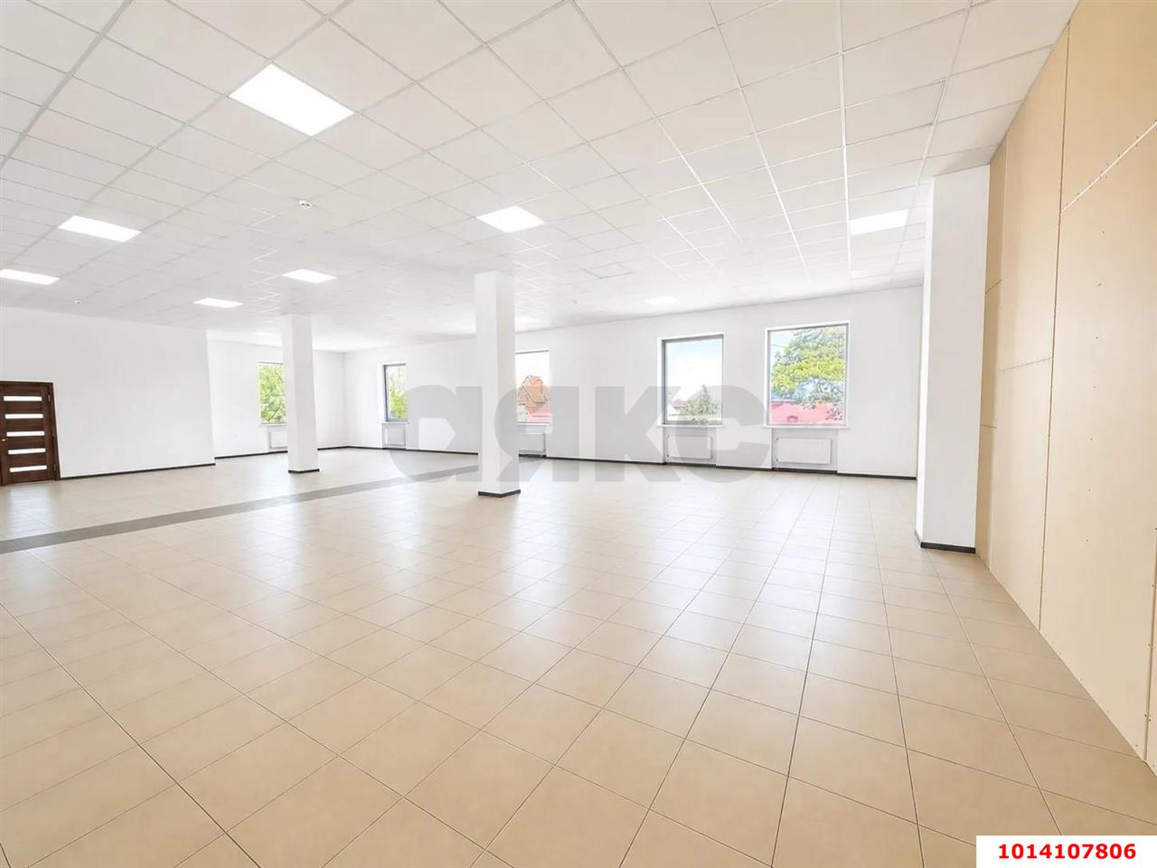 Фото №6: Торговое помещение <span class="whitespace-nowrap">530 м²</span>, <span class="whitespace-nowrap">2/2 эт.</span> - Краснодар, Карасунский внутригородской округ, ж/м Пашковский, ул. имени Евдокии Бершанской, 149