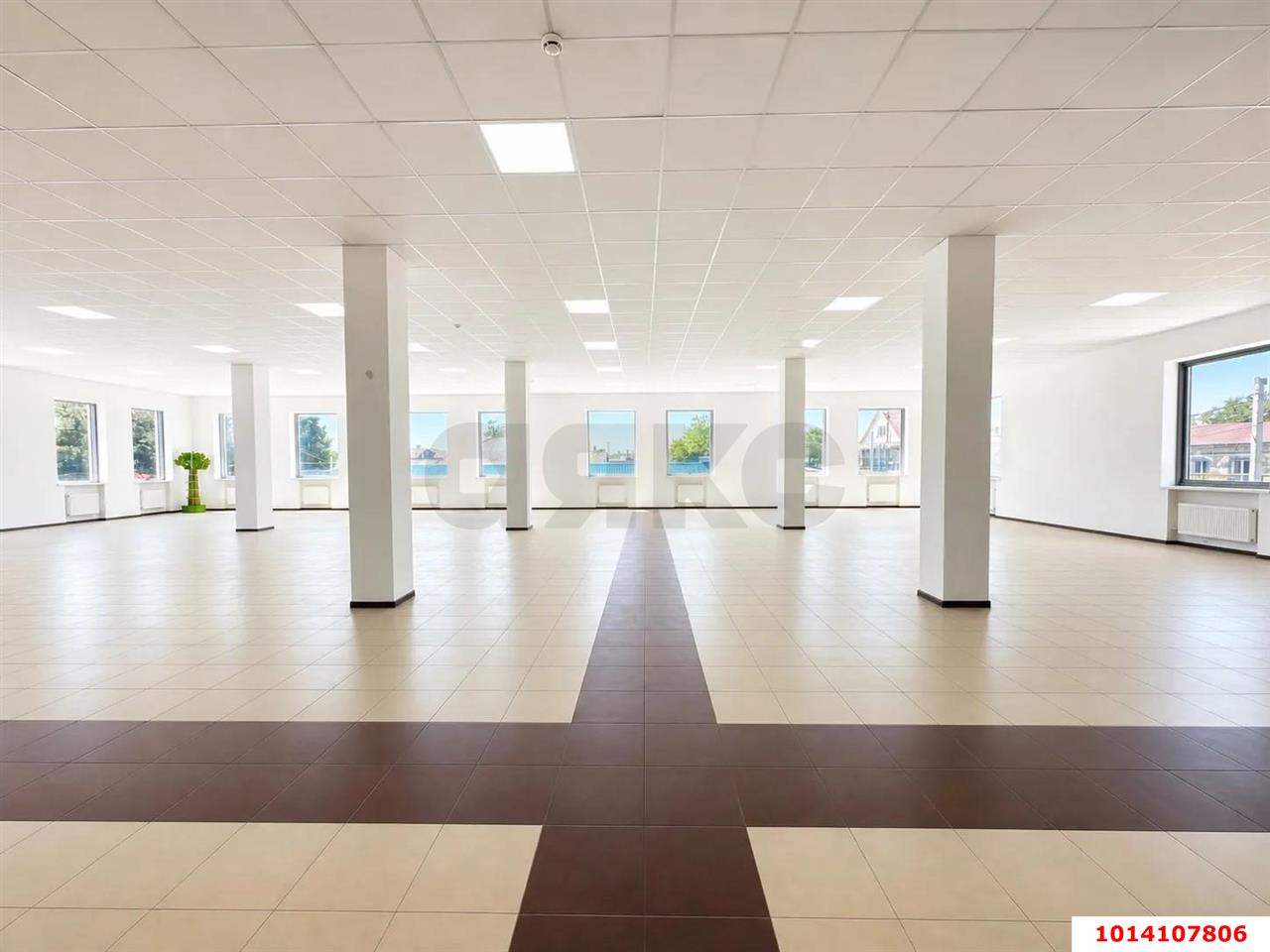 Фото №7: Торговое помещение <span class="whitespace-nowrap">530 м²</span>, <span class="whitespace-nowrap">2/2 эт.</span> - Краснодар, Карасунский внутригородской округ, ж/м Пашковский, ул. имени Евдокии Бершанской, 149