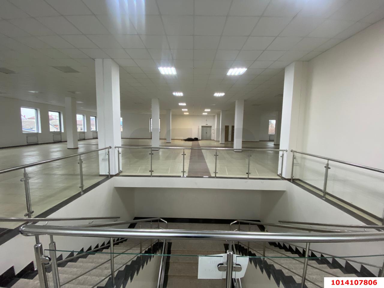 Фото №5: Торговое помещение 530 м² - Краснодар, Пашковский, ул. имени Евдокии Бершанской, 127