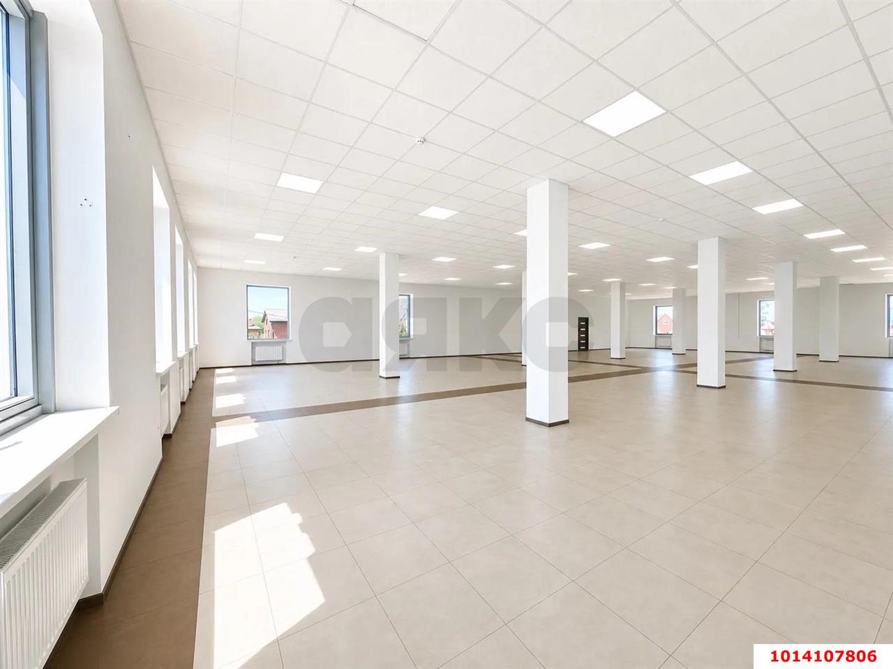 Фото №4: Торговое помещение <span class="whitespace-nowrap">530 м²</span>, <span class="whitespace-nowrap">2/2 эт.</span> - Краснодар, Карасунский внутригородской округ, ж/м Пашковский, ул. имени Евдокии Бершанской, 149