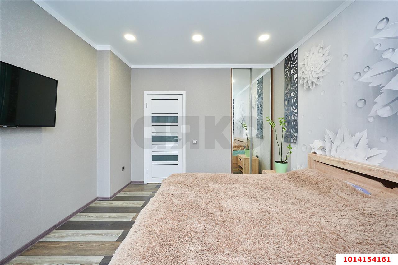 Фото №2: 2-комнатная квартира 63 м² - Краснодар, 2-й квартал, Прикубанский внутригородской округ, мкр. Губернский, ул. имени Героя Георгия Бочарникова, 1