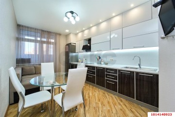 Фото №2: 2-комнатная квартира 60 м² - Краснодар, мкр. жилой комплекс Севастопольский, ул. имени Жлобы, 145