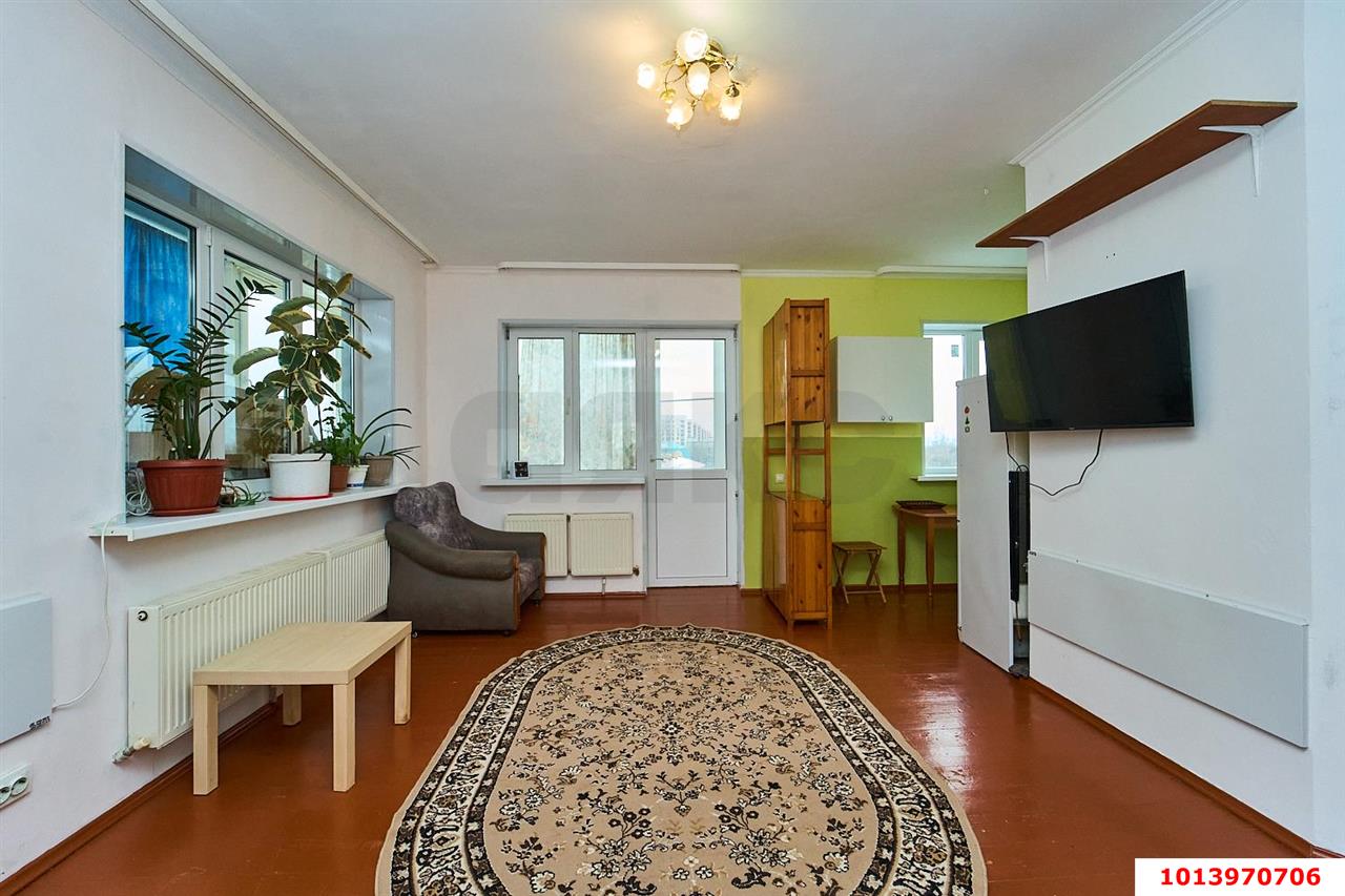 Фото №1: Студия 40 м² - Краснодар, Сады Калинина, ул. Троицкая, 150