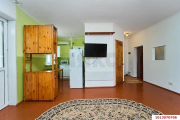 Фото №1: Студия 40 м² - Краснодар, мкр. Сады Калинина, ул. Троицкая, 150