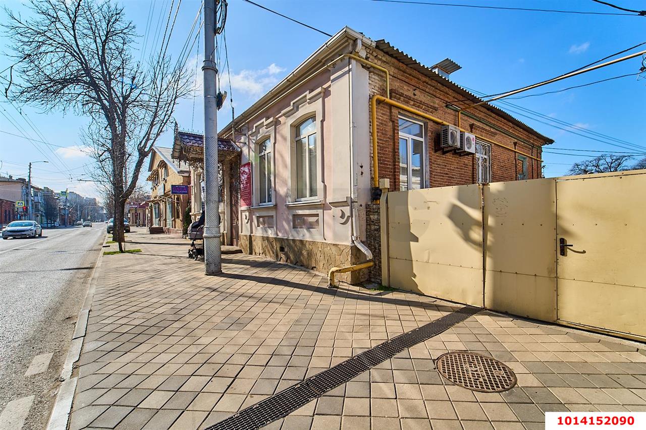 Фото №1: 2-комнатная квартира 44 м² - Краснодар, Центральный, ул. Октябрьская, 83