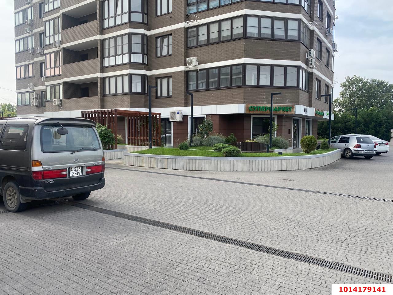 Фото №5: Торговое помещение 140 м² - Краснодар, жилой комплекс На высоте, ул. Каляева, 263/4
