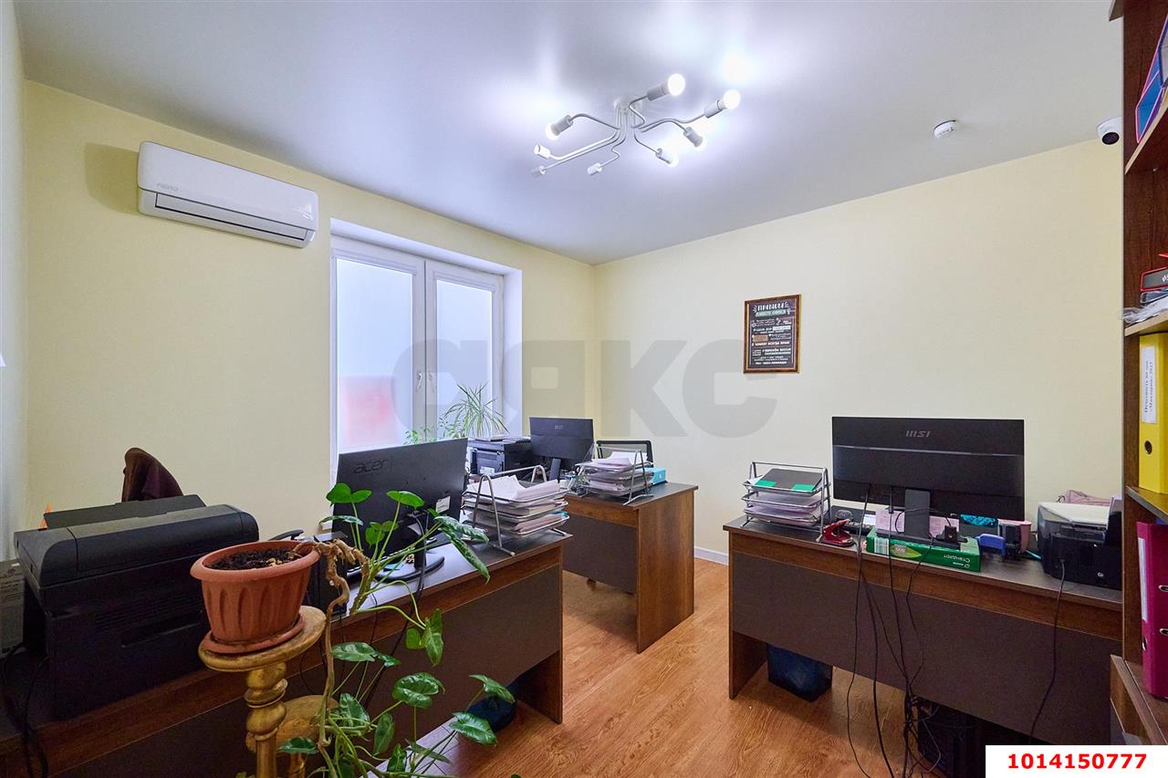Фото №9: Торговое помещение 50 м² - Краснодар, жилой комплекс Империал, ул. Бородинская, 137к2