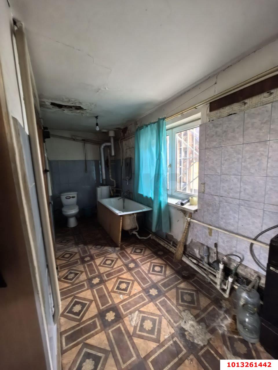 Фото №6: Дом 36 м² + 5 сот. - Краснодар, Центральный, ул. Промышленная, 8
