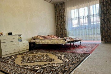 Фото №1: 1-комнатная квартира 52 м² - Краснодар, мкр. Музыкальный, ул. имени Мусоргского М.П., 1