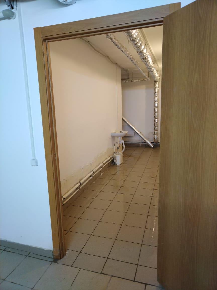 Фото №3: Коммерция 13 м² - Краснодар, Карасунский внутригородской округ, Гидростроителей, мкр. Почтовый, пр-кт имени писателя Знаменского, 25/1