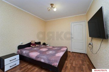 Фото №2: 2-комнатная квартира 54 м² - Краснодар, мкр. Почтовый, пр-кт имени писателя Знаменского, 16