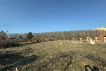 Фото №1: Земельный участок 12 сот. - Строитель, ул. Светлая, 171