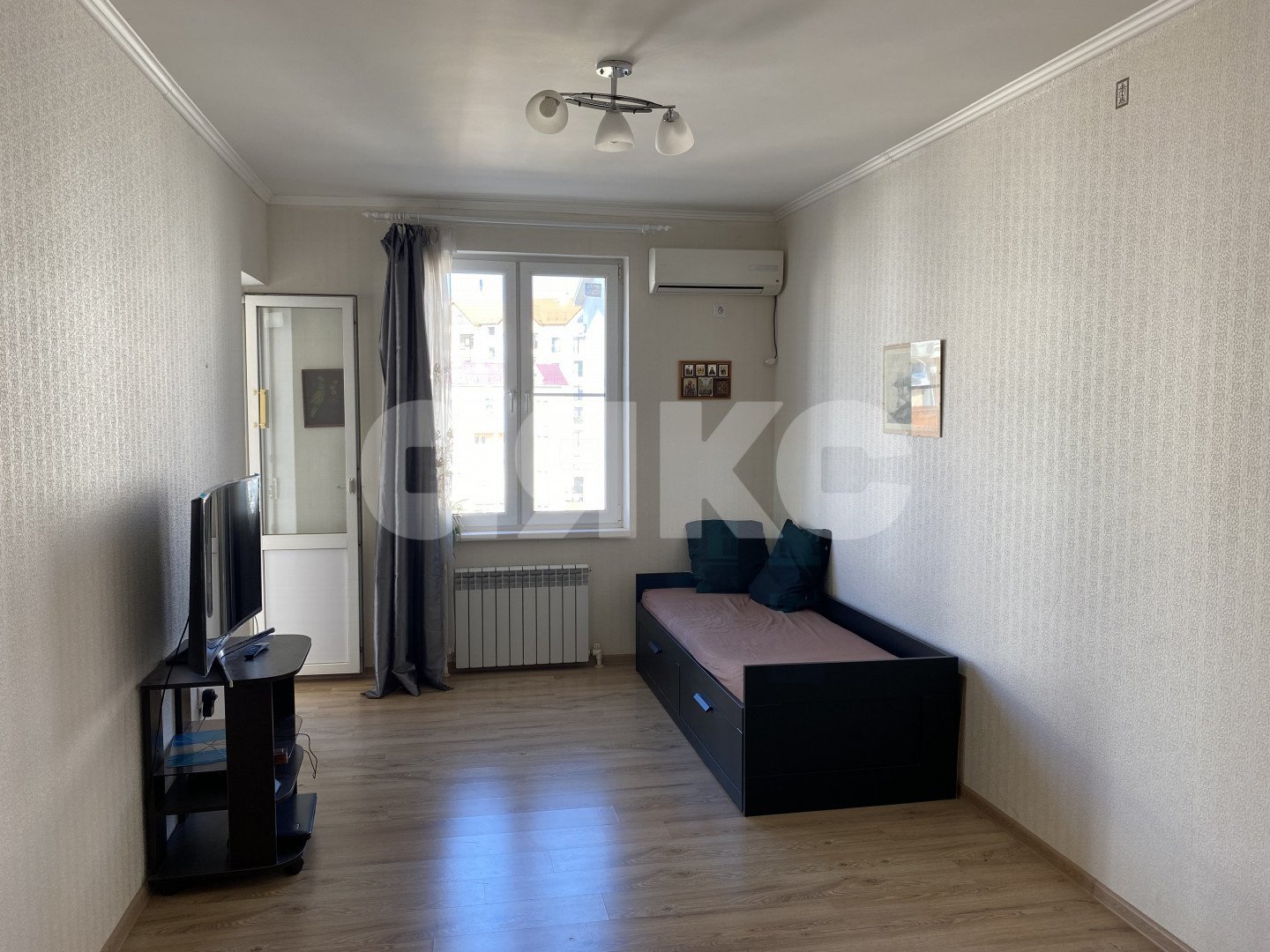 Фото №2: 1-комнатная квартира <span class="whitespace-nowrap">37 м²</span>, <span class="whitespace-nowrap">3/4 эт.</span> - Геленджик, квартал Южный, мкр. жилой комплекс Столичный квартал, ул. Дивноморская, 37к17
