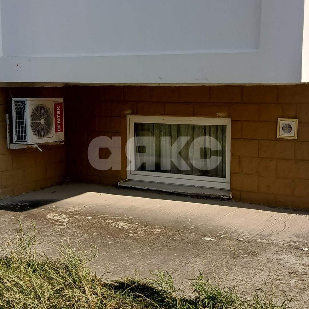 Фото №2: Коммерция 20 м² - Геленджик, жилой комплекс Кубанская Марка, ул. Маршала Жукова, 1к3