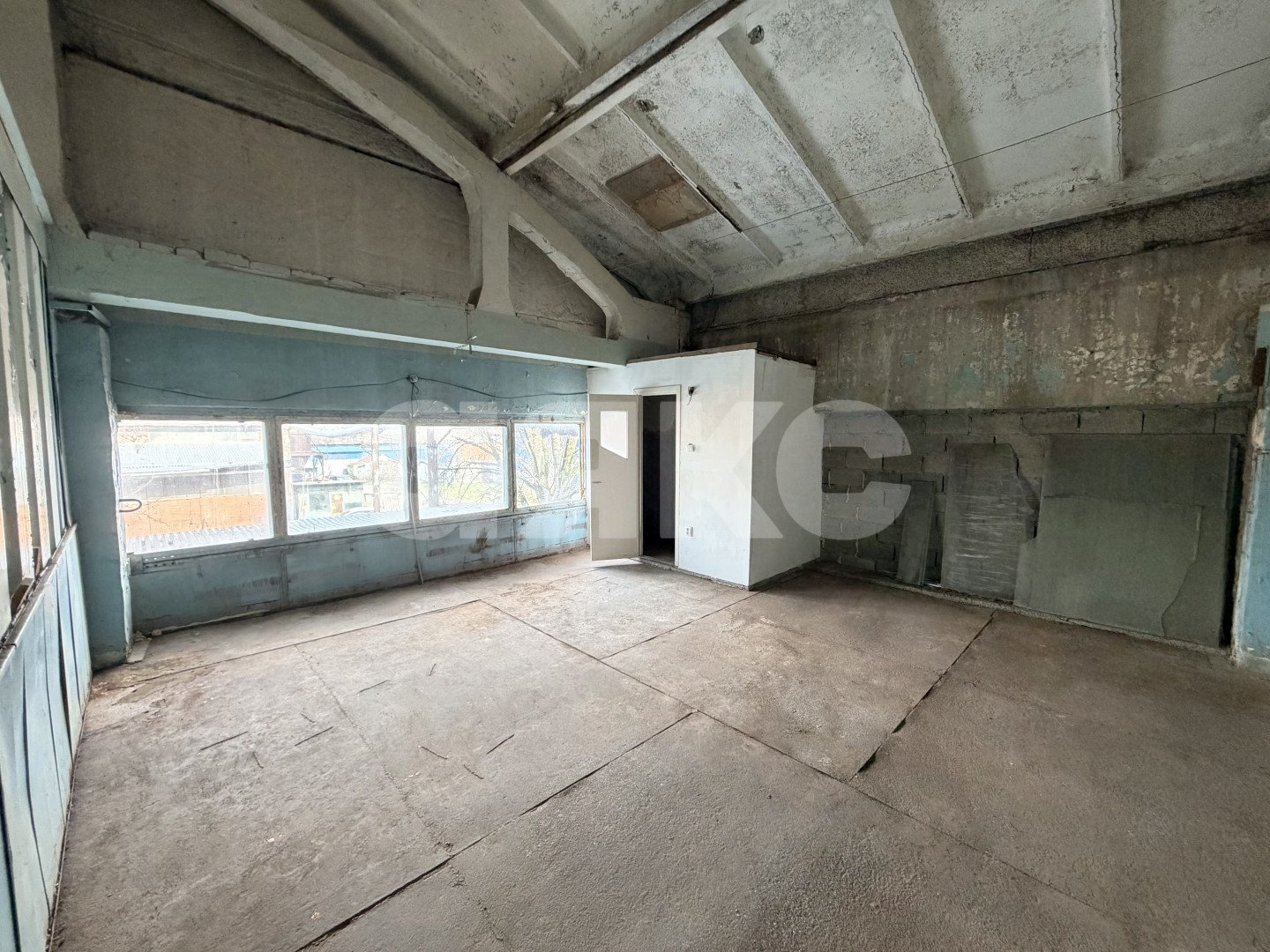 Фото №13: Коммерция 200 м² - Майкоп, ул. Юннатов, 9С