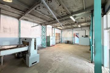 Фото №5: Коммерция 200 м² - Майкоп, ул. Юннатов, 9С