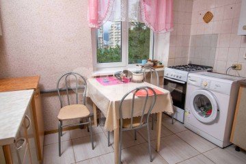 Фото №1: 3-комнатная квартира 61 м² - Геленджик, мкр. Толстый Мыс, ул. Котовского, 11