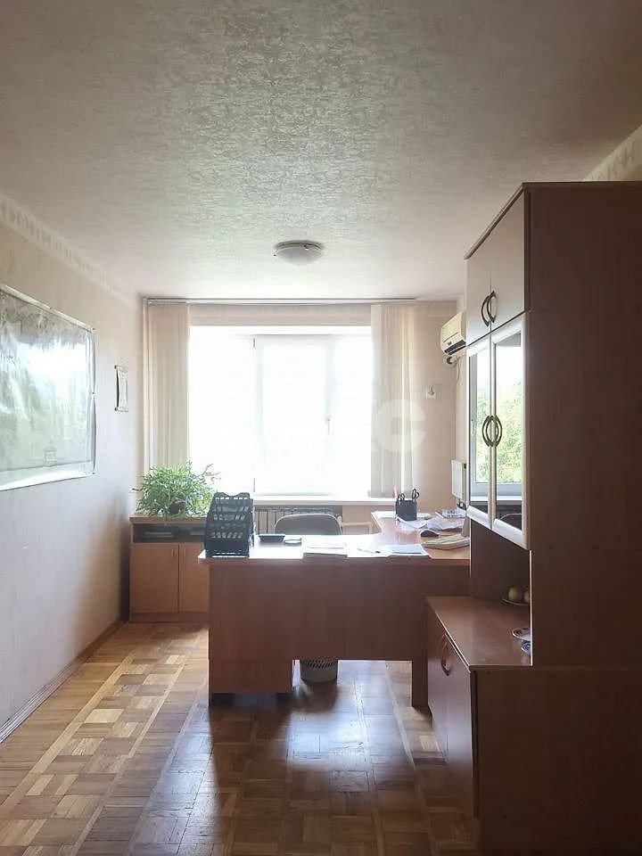 Фото №10: Коммерция 278 м² - Ростов-на-Дону, Западный, ул. Малиновского, 5