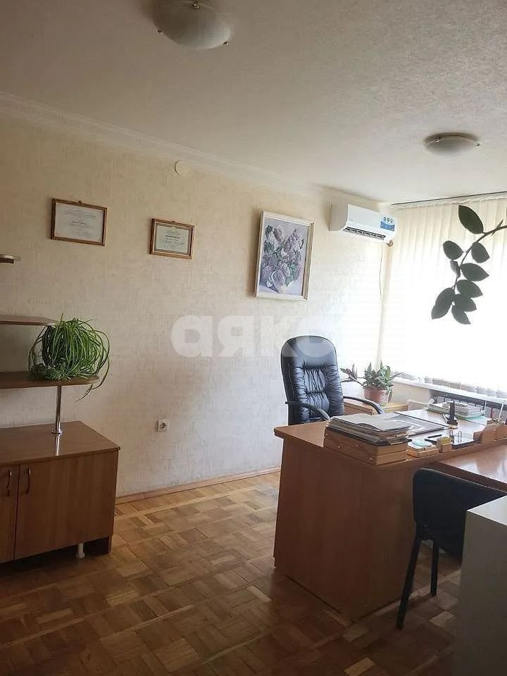 Фото №3: Коммерция 278 м² - Ростов-на-Дону, Западный, ул. Малиновского, 5