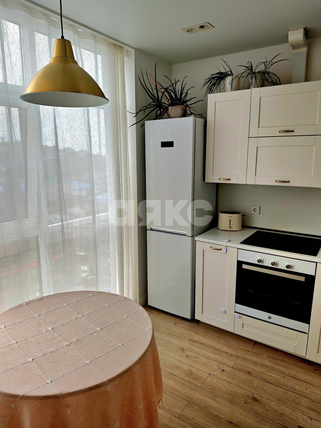 Фото №6: 3-комнатная квартира 54 м² - Сочи, жилой комплекс Адлер, ул. Гастелло, 27Б