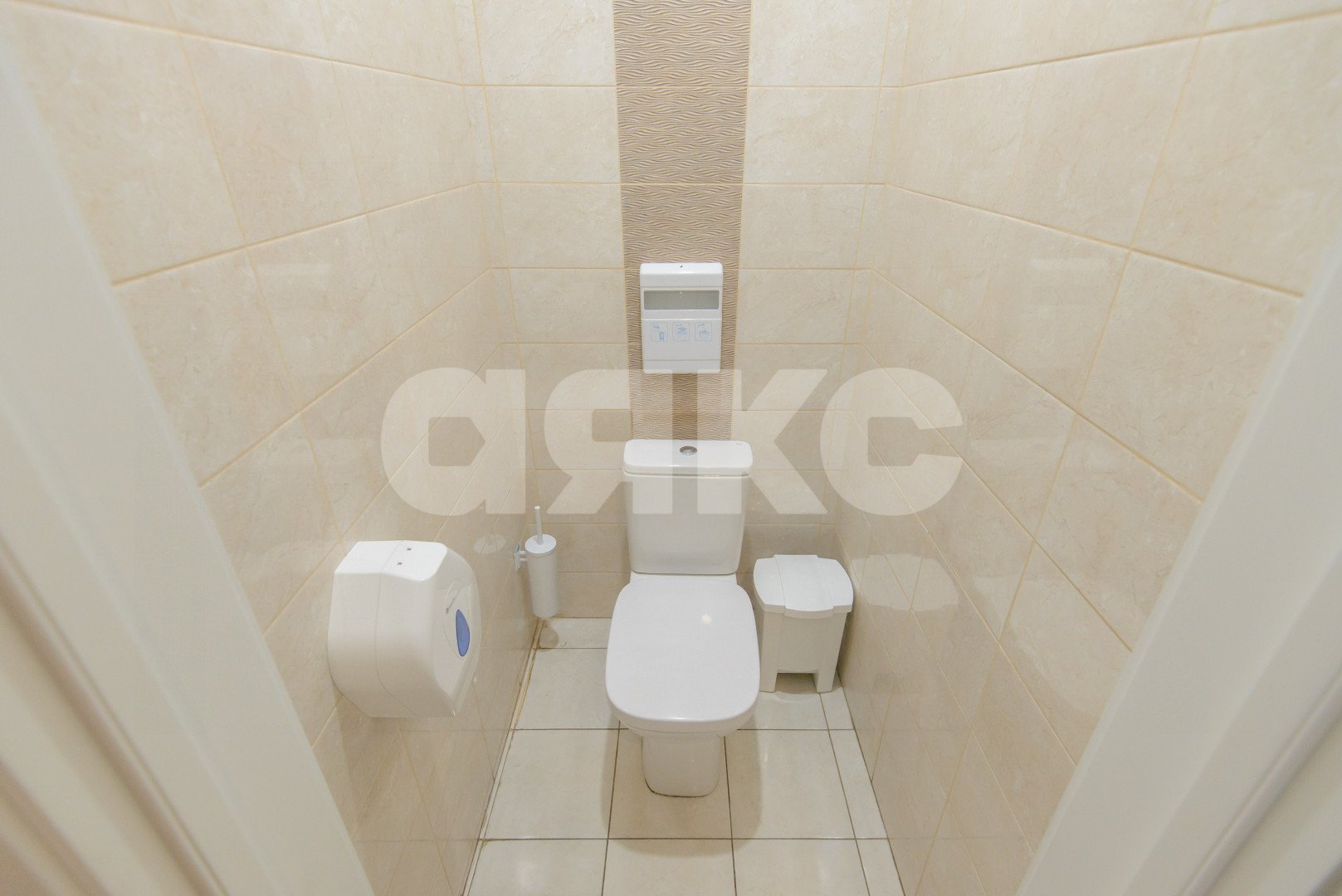 Фото №24: Коммерция 1040 м² - Чалтырь, ул. Красноармейская, 114А