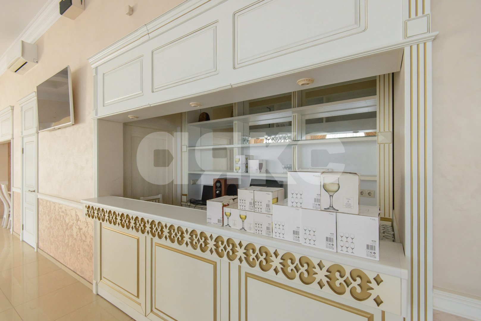 Фото №33: Коммерция 1040 м² - Чалтырь, ул. Красноармейская, 114А