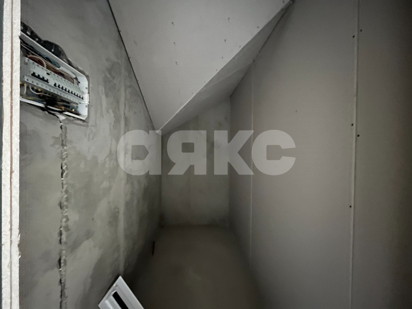 Фото №28: Дом 216 м² + 8 сот. - Горячий Ключ, Городская Больница, ул. Монтажная