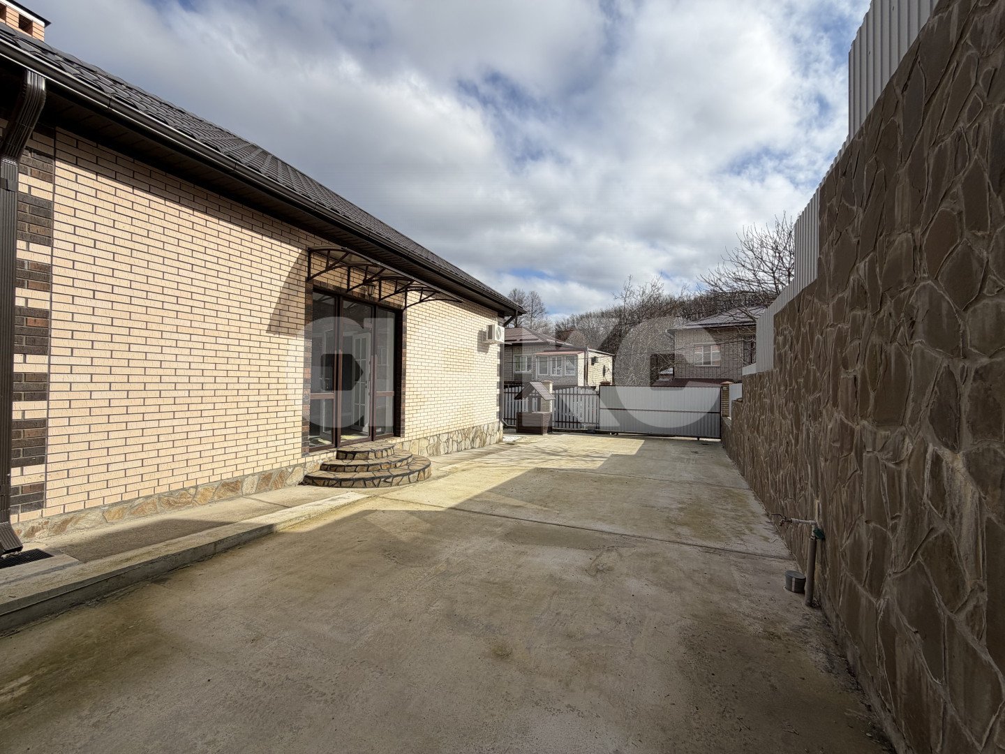 Фото №17: Дом 100 м² + 4.5 сот. - Горячий Ключ, Курортная Зона, мкр. Курортная Зона, ул. Щорса