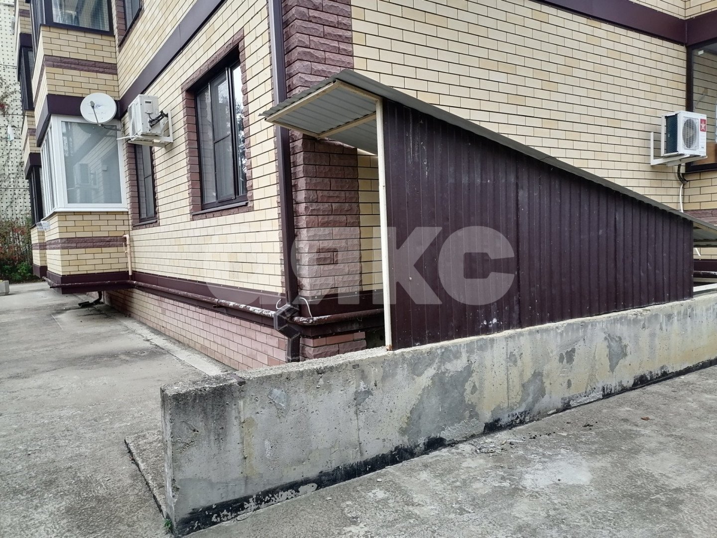 Фото №6: Коммерция 9 м² - Горячий Ключ, Администрация, ул. Ленина, 236Д