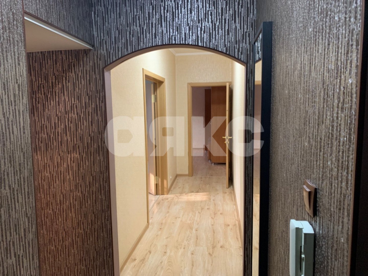Фото №7: 2-комнатная квартира 60 м² - Горячий Ключ, Администрация, ул. Ленина, 212