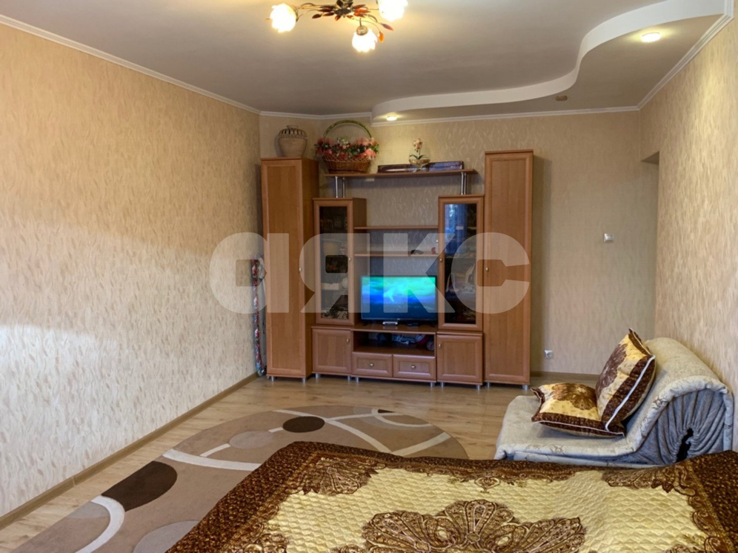 Фото №2: 2-комнатная квартира 60 м² - Горячий Ключ, Администрация, ул. Ленина, 212