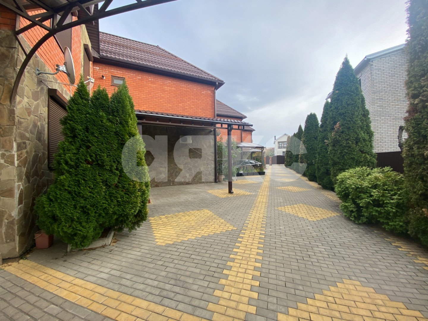 Фото №3: Таунхаус 110 м² + 2 сот. - Горячий Ключ, Старый Рынок, ул. Октябрьская