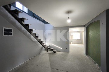 Фото №1: Дом <span class="whitespace-nowrap">160 м²</span> <span class="whitespace-nowrap">+ 10 сот.</span>, <span class="whitespace-nowrap">2 эт.</span> - Саратовская, ул. Объездная