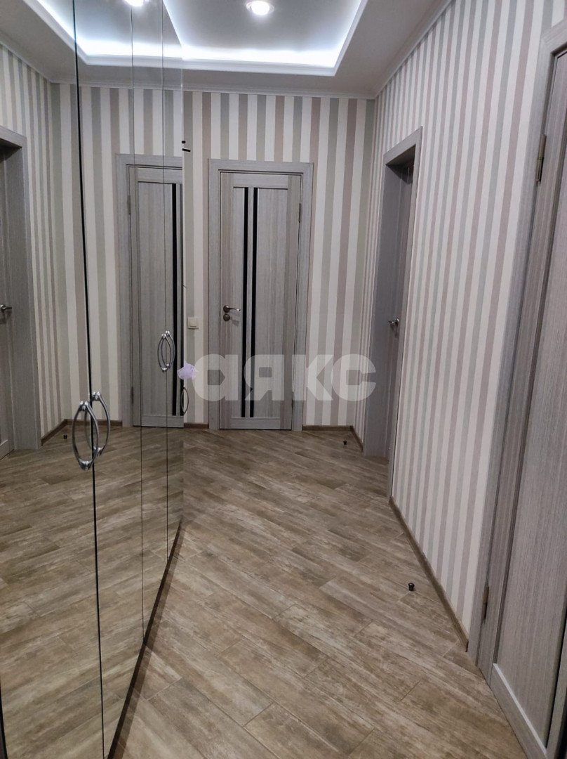 Фото №12: 2-комнатная квартира 66 м² - Горячий Ключ, Администрация, ул. Псекупская, 151В