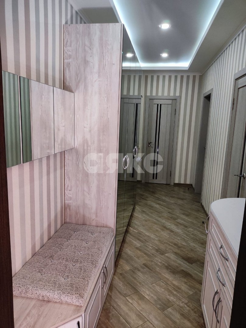 Фото №11: 2-комнатная квартира 66 м² - Горячий Ключ, Администрация, ул. Псекупская, 151В