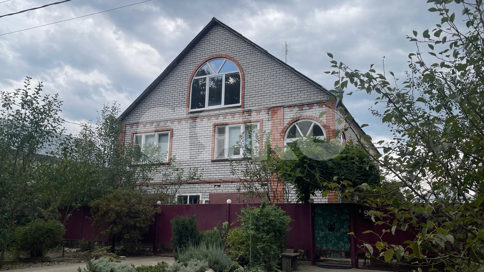 Фото №1: Дом 190 м² + 7.1 сот. - Горячий Ключ, СНТ Медик, ул. Дружбы