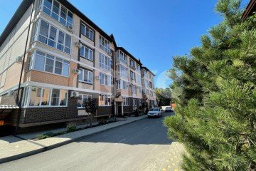 Фото №1: 2-комнатная квартира 75 м² - Горячий Ключ, с. коттеджный посёлок Царское, ул. Владимирская, 20