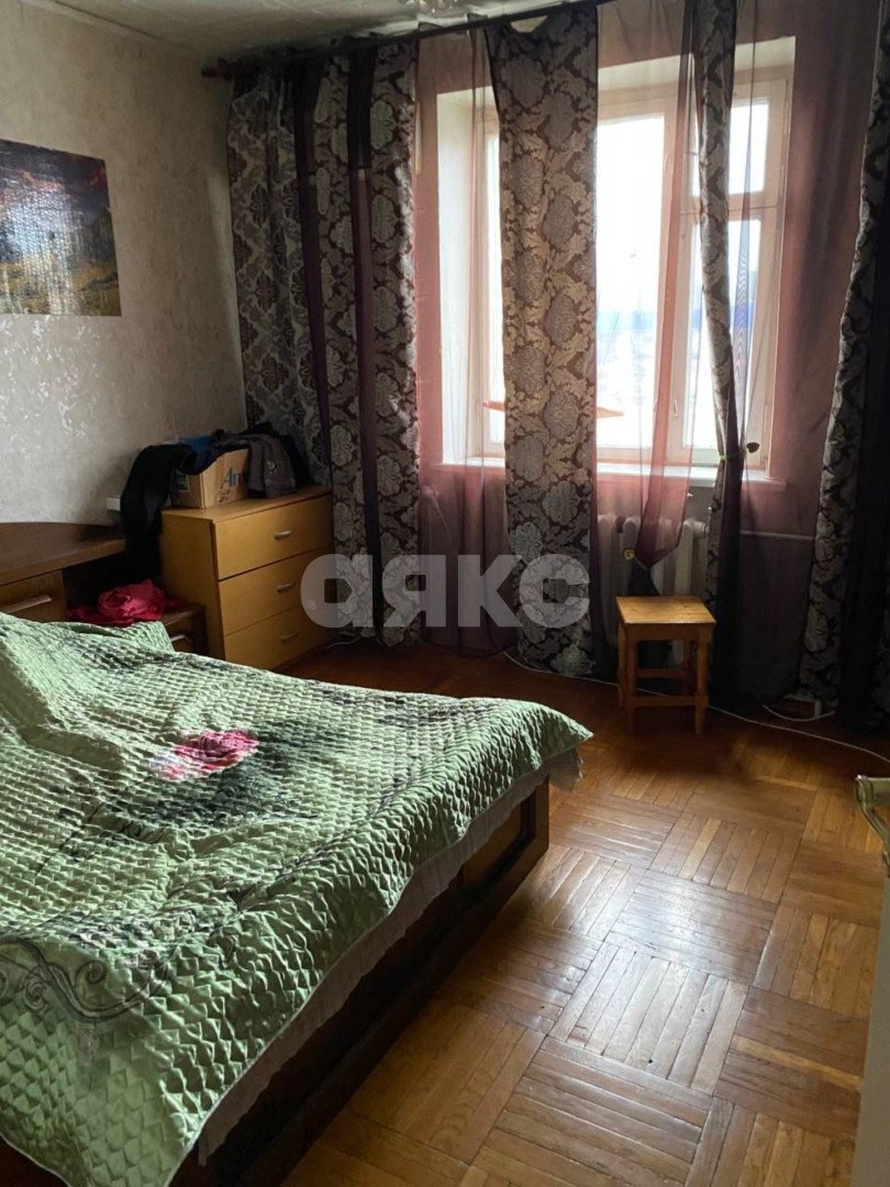 Фото №1: 5+-комнатная квартира 90 м² - Горячий Ключ, Администрация, ул. Революции, 3