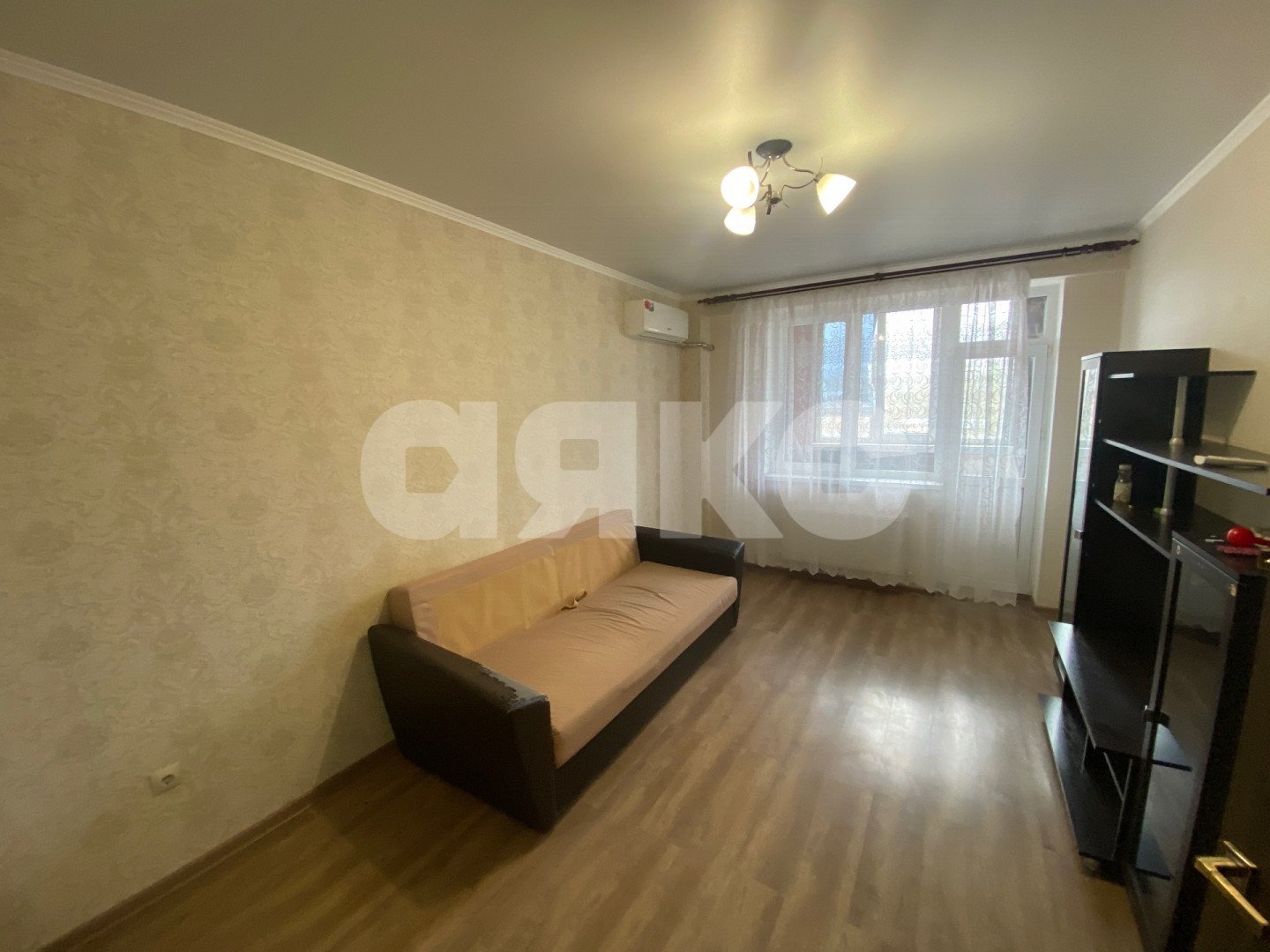 Фото №2: 1-комнатная квартира 43 м² - Горячий Ключ, жилой комплекс Дубрава, ул. Михаила Корницкого, 1