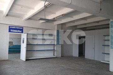 Фото №2: Торговое помещение 268 м² - Мартанская, ул. Красная