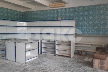 Фото №3: Торговое помещение 268 м² - Мартанская, ул. Красная