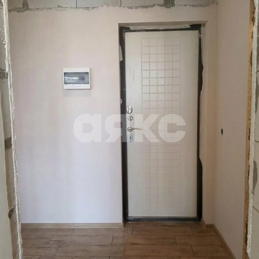 Фото №3: 1-комнатная квартира <span class="whitespace-nowrap">38 м²</span>, <span class="whitespace-nowrap">8/8 эт.</span> - Горячий Ключ, Администрация, мкр. ЖК Комфорт, ул. Ленина, 203М