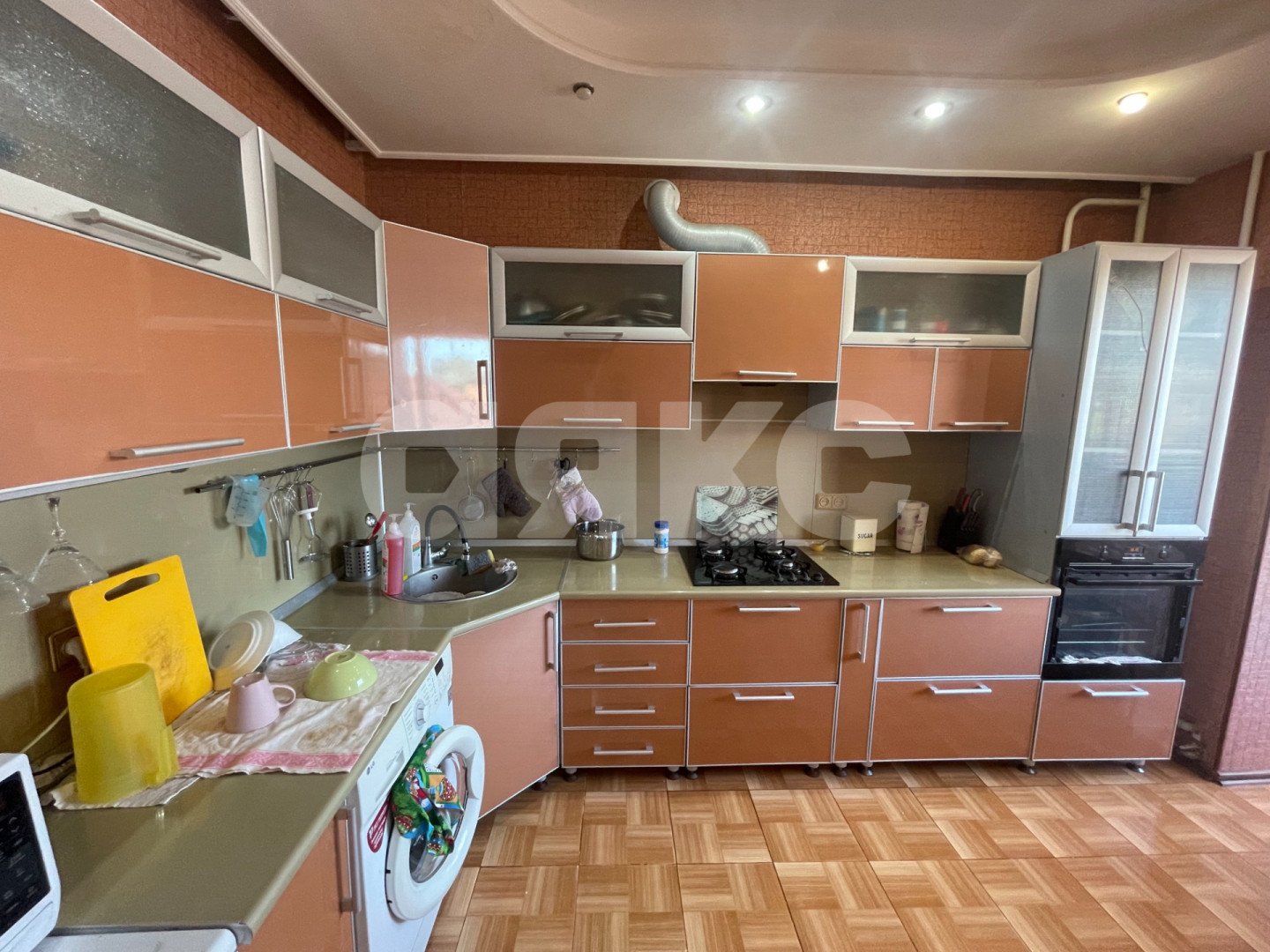 Фото №2: 4-комнатная квартира 105 м² - Горячий Ключ, Администрация, ул. Ленина, 203Г