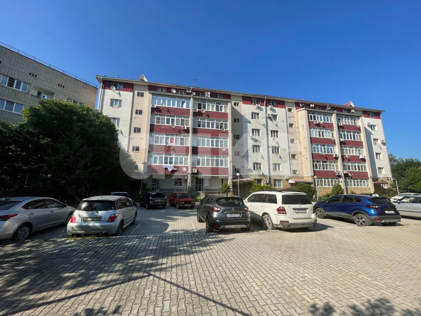 Фото №1: 4-комнатная квартира 105 м² - Горячий Ключ, Администрация, ул. Ленина, 203Г