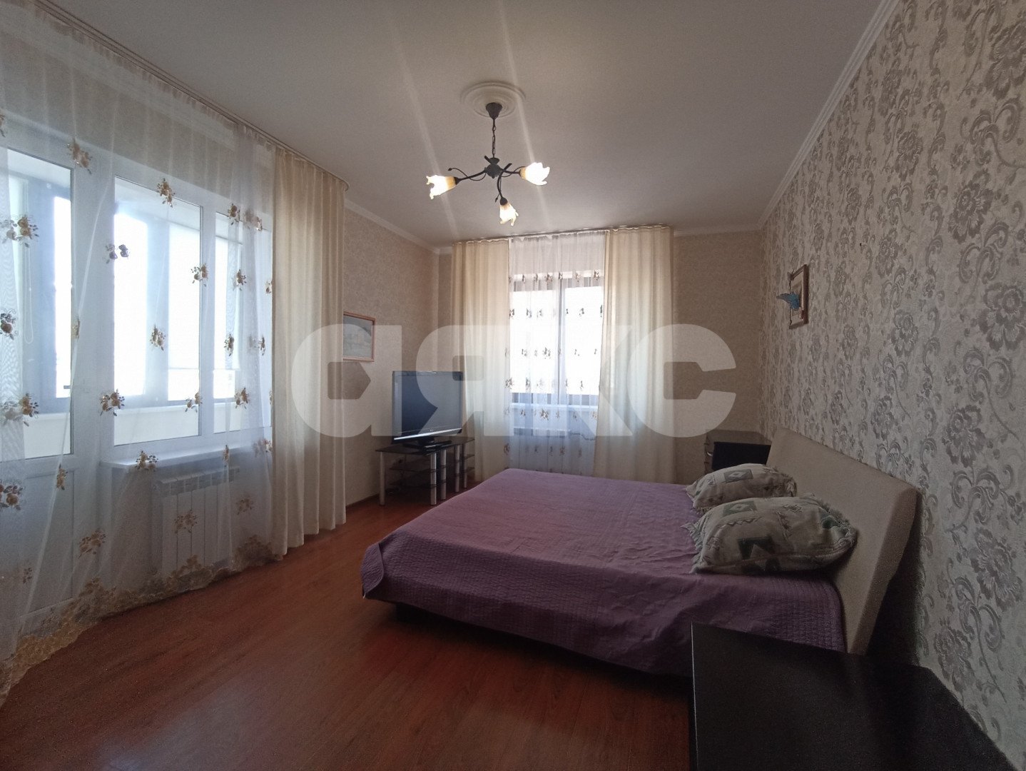 Фото №3: 2-комнатная квартира 75 м² - Горячий Ключ, Администрация, ул. Ленина, 194