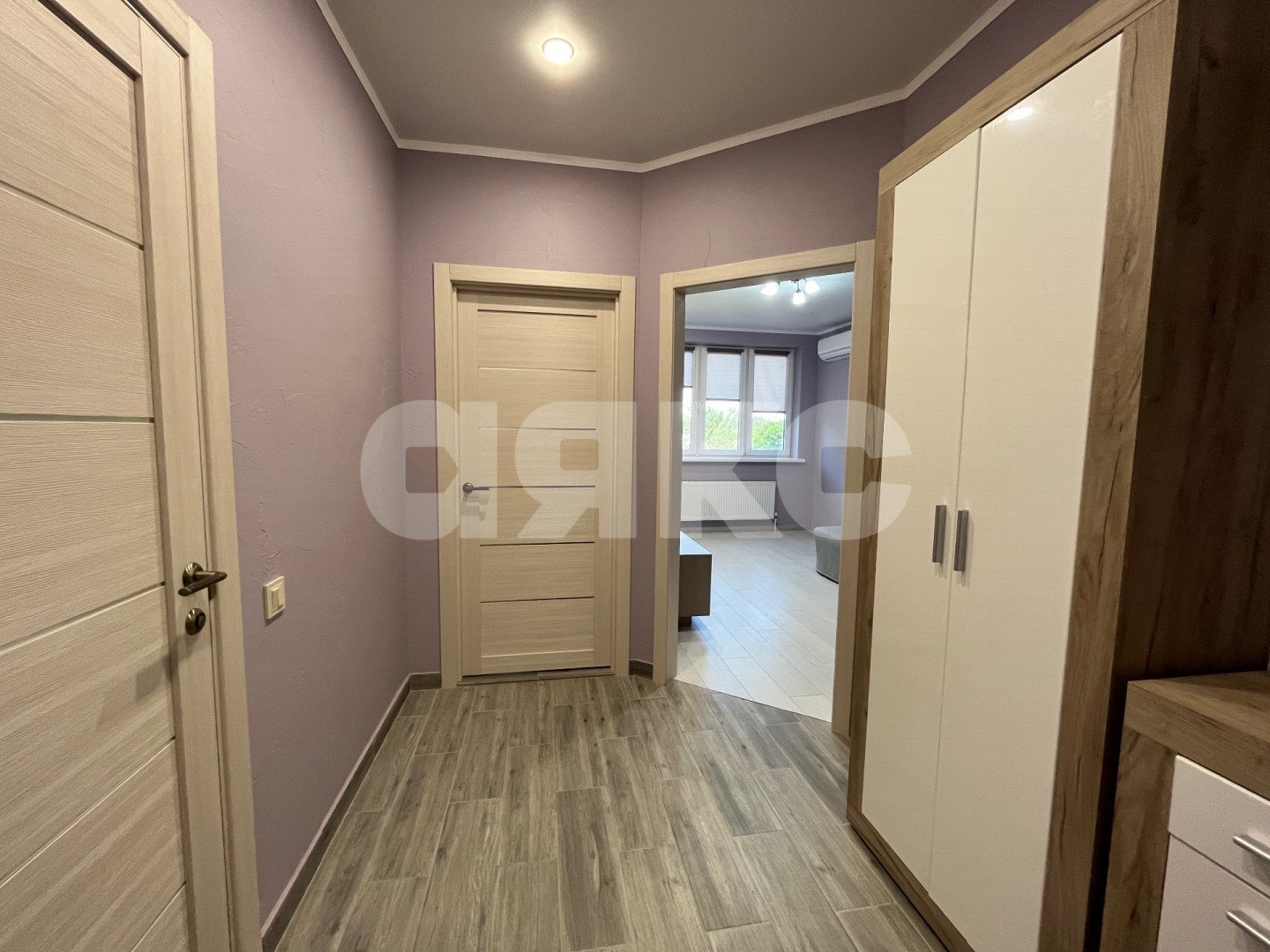 Фото №9: 1-комнатная квартира <span class="whitespace-nowrap">41 м²</span>, <span class="whitespace-nowrap">5/5 эт.</span> - Горячий Ключ, Курортная Зона, мкр. жилой комплекс Предгорье, ул. Псекупская, 2А